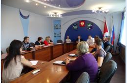 08.07.2022 Питание детей, ремонты школ – депутатам не важны? | Администрация муниципального округа город Партизанск Приморского края Официальный сайт