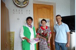 21.07.2022 Людмилу Кудрявых поздравили с днем рождения | Администрация муниципального округа город Партизанск Приморского края Официальный сайт