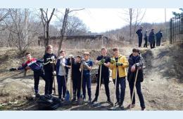 15.04.2022 Очистили родник, убрали мусор | Администрация муниципального округа город Партизанск Приморского края Официальный сайт